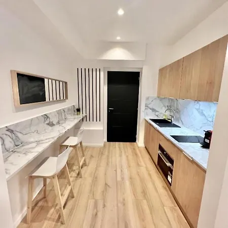 Moderne à Nation * Parigi