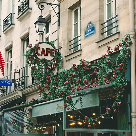 Moderne à Nation * Parigi